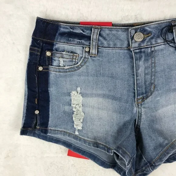 CELEBRITY PINK Colorblock Blue Denim Mini Jean Shorts NWT 3/26 - Picture 3 of 7